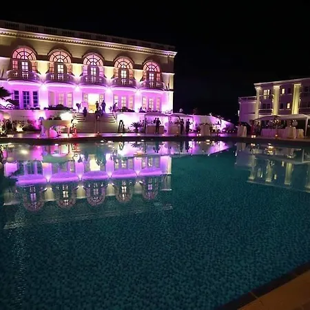 Royal Hill * Тирана