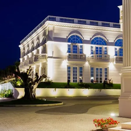 Отель Royal Hill Тирана
