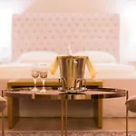 Royal Hill Vora